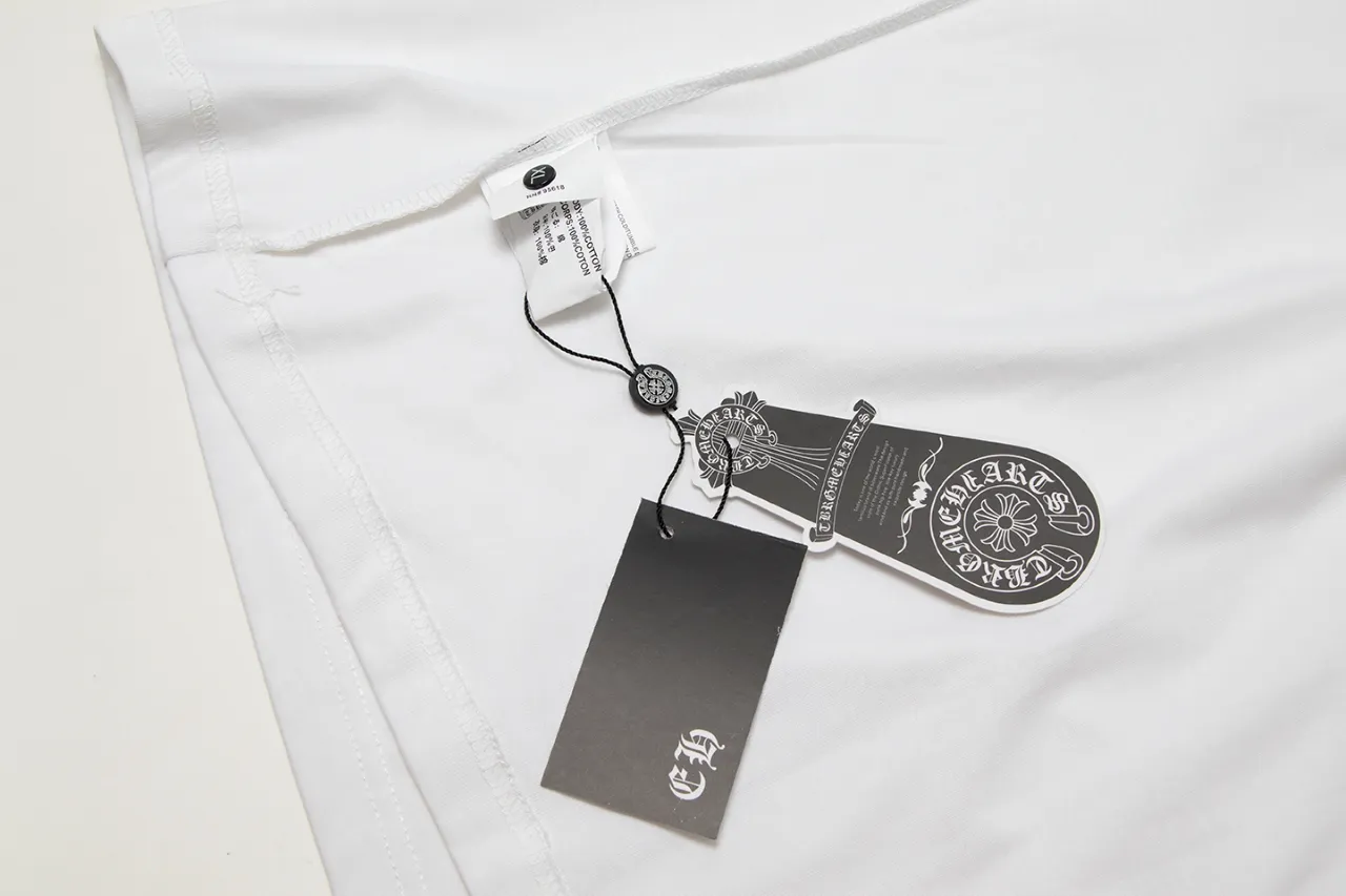 P150 Chrome Hearts Chrome Hearts Iron Cross Short Sleeve Size: SMLXL Color: White Black
